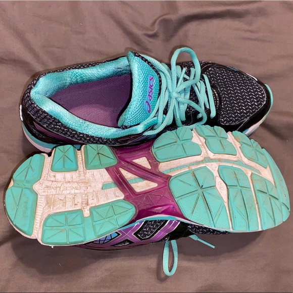 ASICS! - Picture 3 of 3